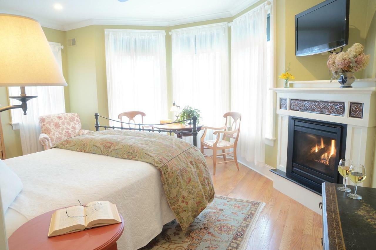 The Springwater Bed And Breakfast Saratoga Springs Exteriér fotografie