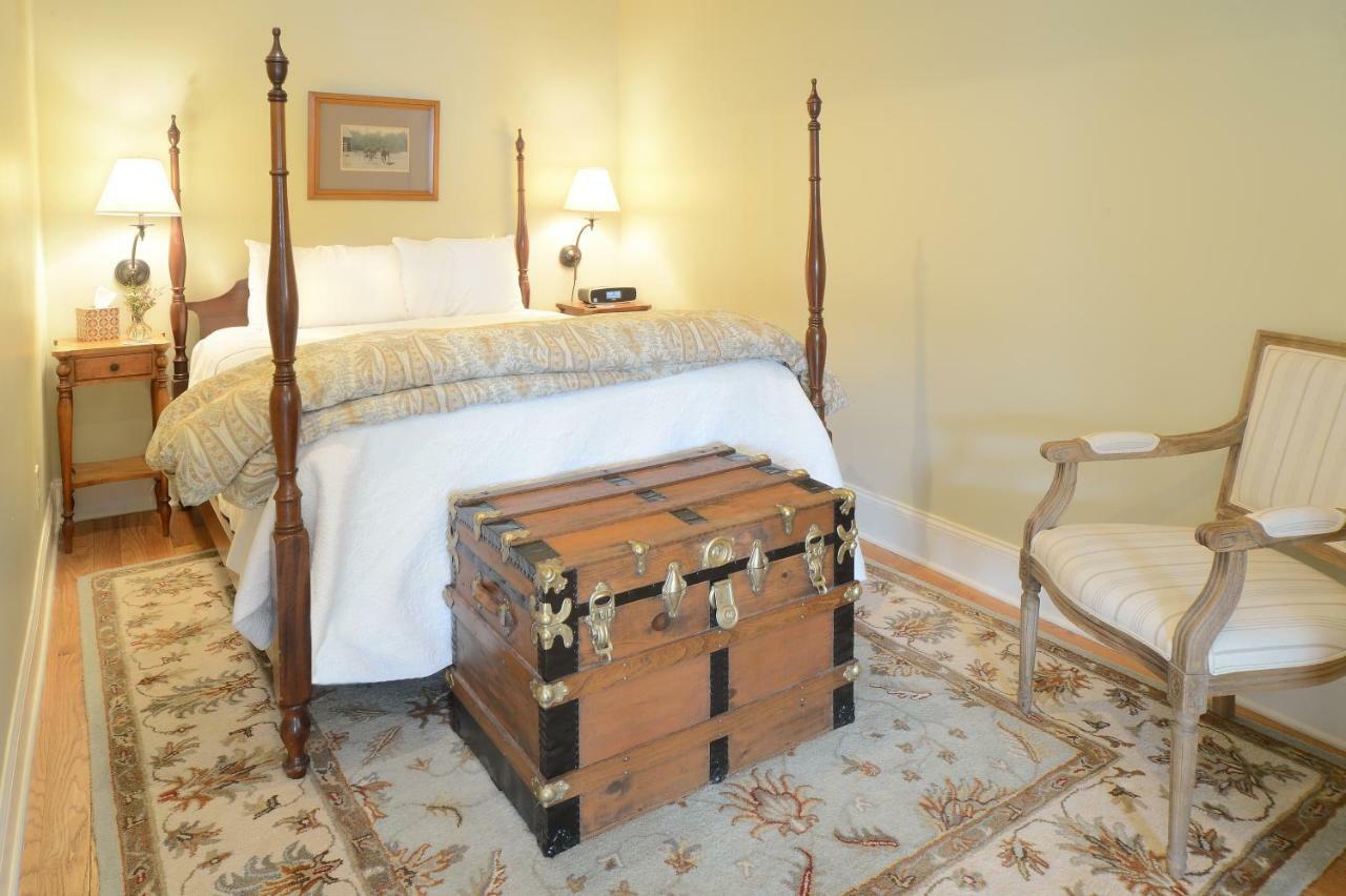 The Springwater Bed And Breakfast Saratoga Springs Exteriér fotografie