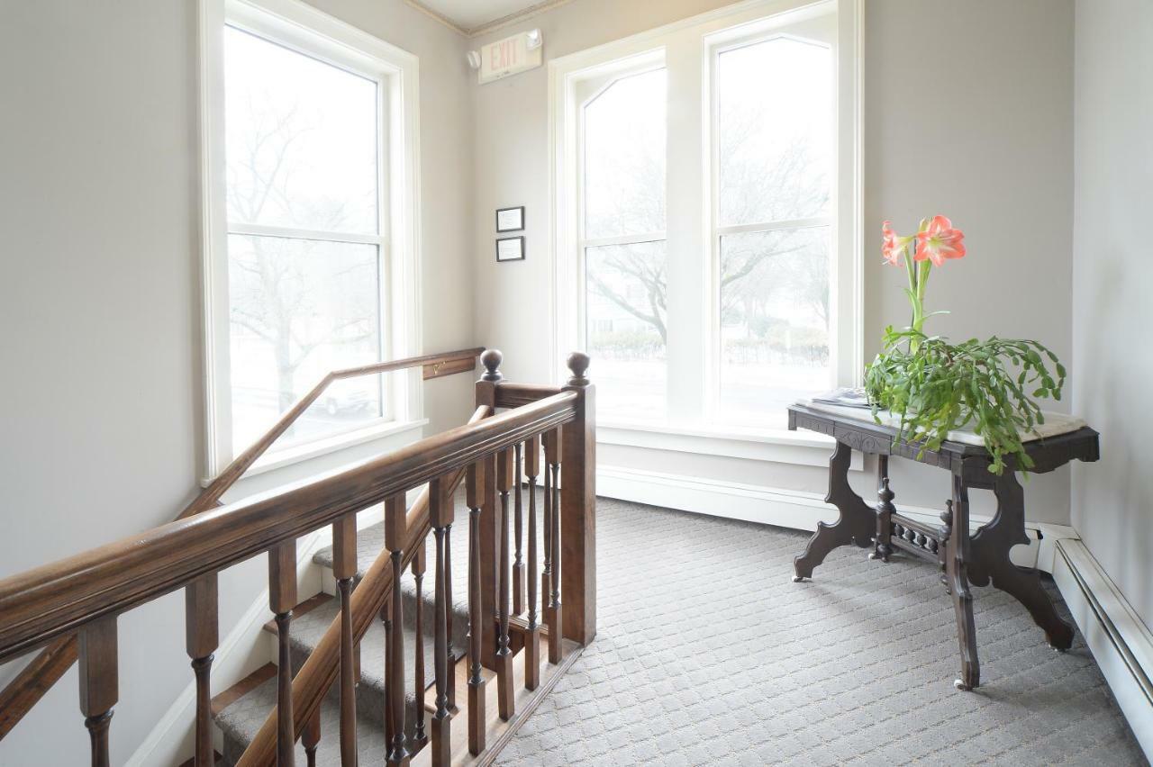 The Springwater Bed And Breakfast Saratoga Springs Exteriér fotografie