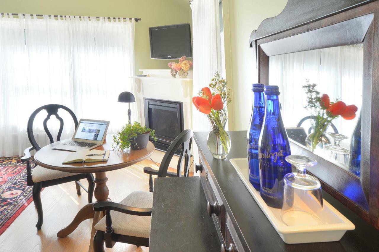 The Springwater Bed And Breakfast Saratoga Springs Exteriér fotografie