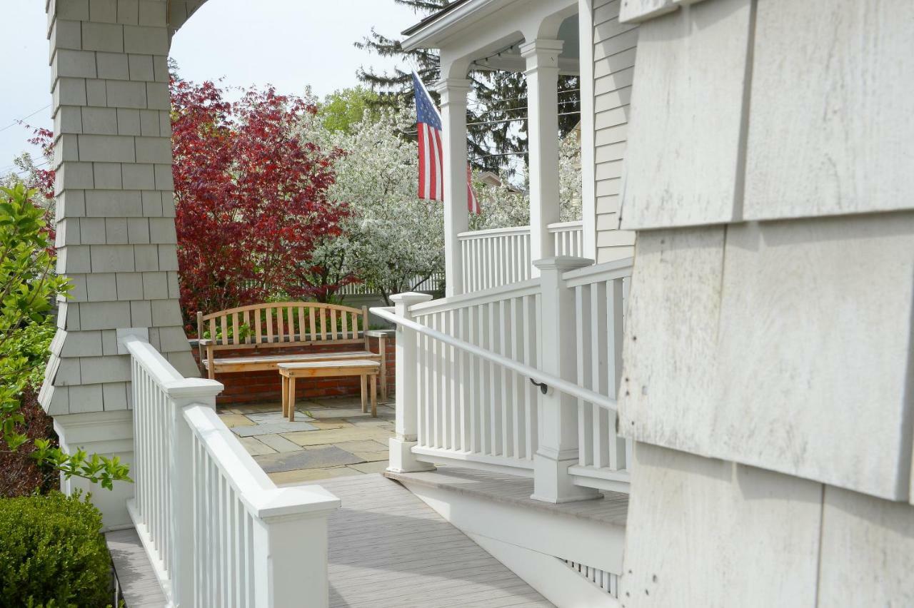 The Springwater Bed And Breakfast Saratoga Springs Exteriér fotografie