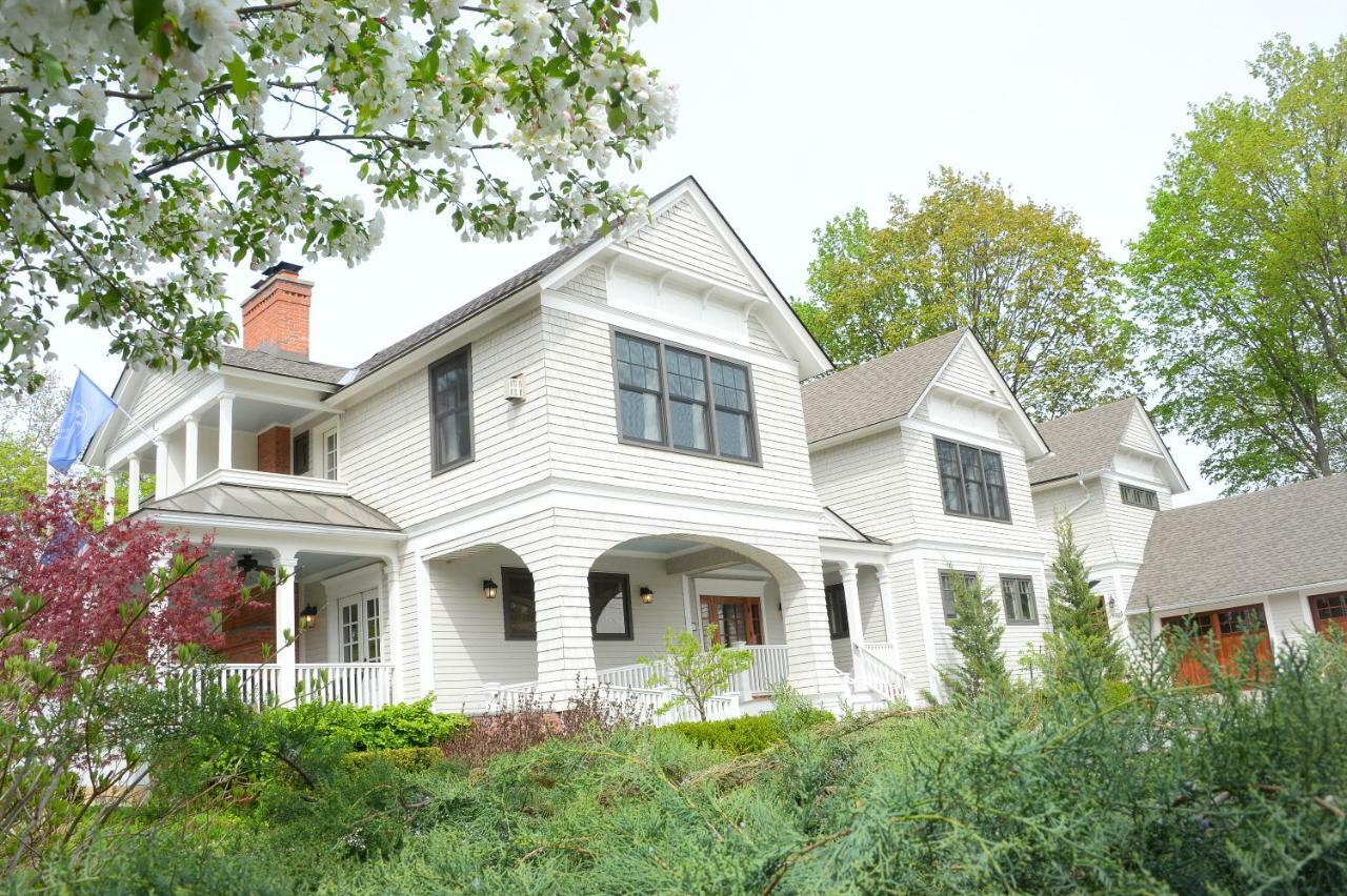 The Springwater Bed And Breakfast Saratoga Springs Exteriér fotografie