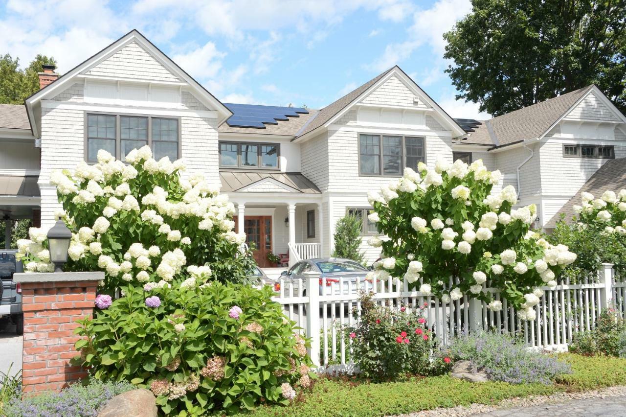 The Springwater Bed And Breakfast Saratoga Springs Exteriér fotografie